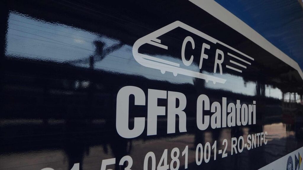 CFR SA scoate din circulație zeci de trenuri CFR Călători și TFC. Iată lista completă
