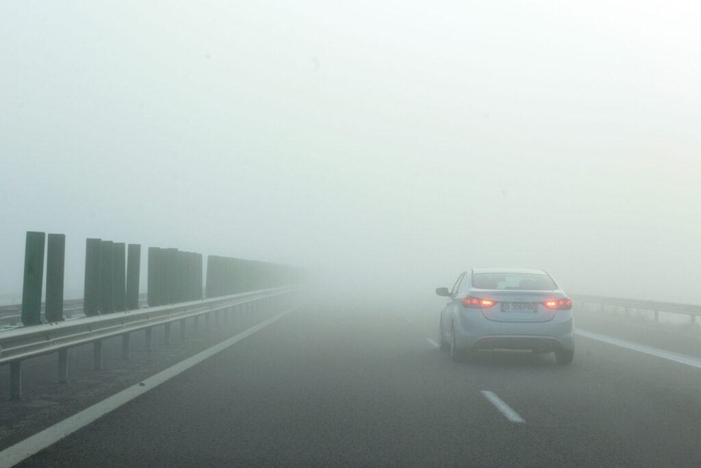 Cod galben de ceaţă în judeţele Constanţa şi Tulcea