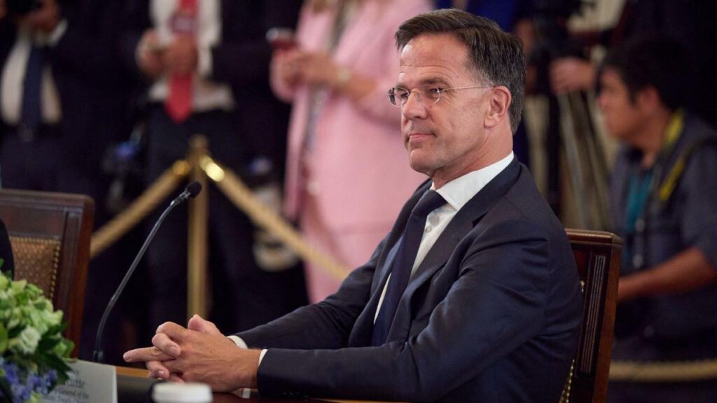 Cursa înarmării. Șeful NATO spune că Europa și-a crescut semnificativ producția de muniție