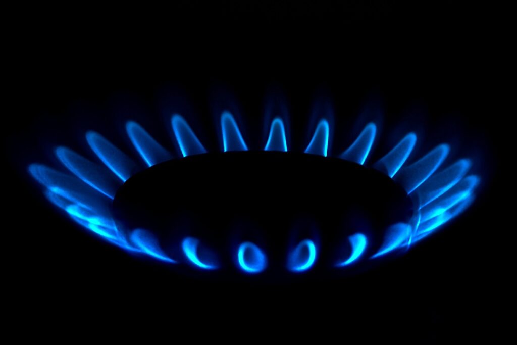 Ministrul Energiei anunță ce se va întâmpla cu prețurile la gaze și curent
