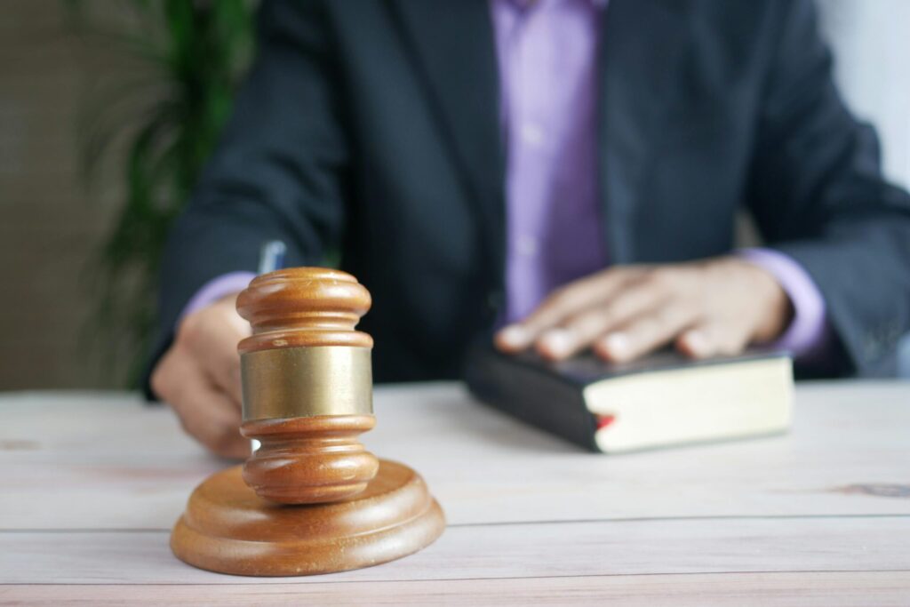 Tribunalele și judecătoriile își suspendă activitatea. Există și o excepție