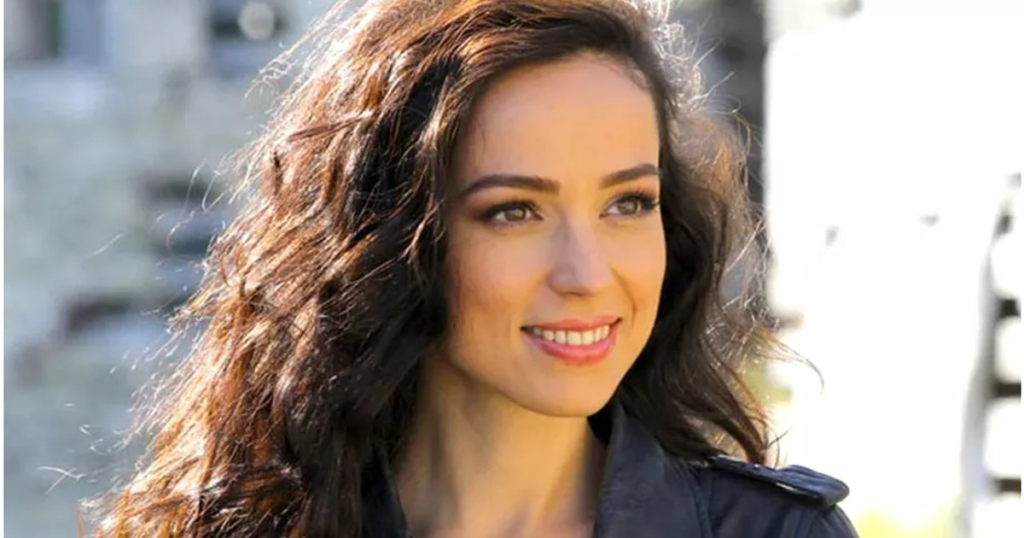 „Oncologii vor fi condamnați pentru genocid”. Lunga lista a controverselor lansate de Olivia Steer. Fosta vedetă TV si Andi Moisescu ar fi divorțat