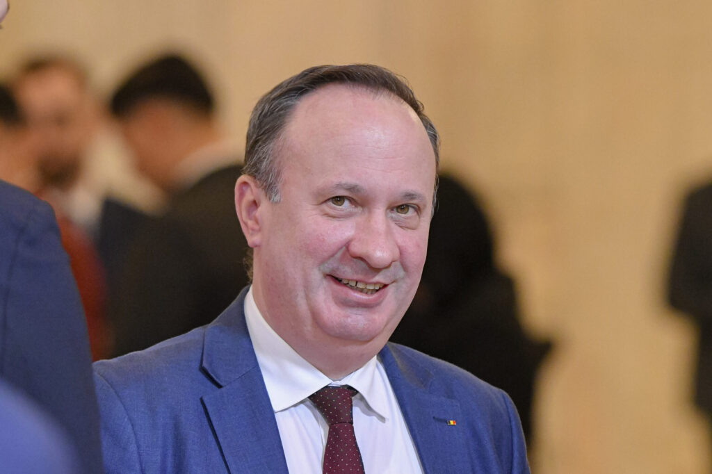 Adrian Câciu afirmă că nu există nicio decizie privind plafonarea prețurilor la alimente