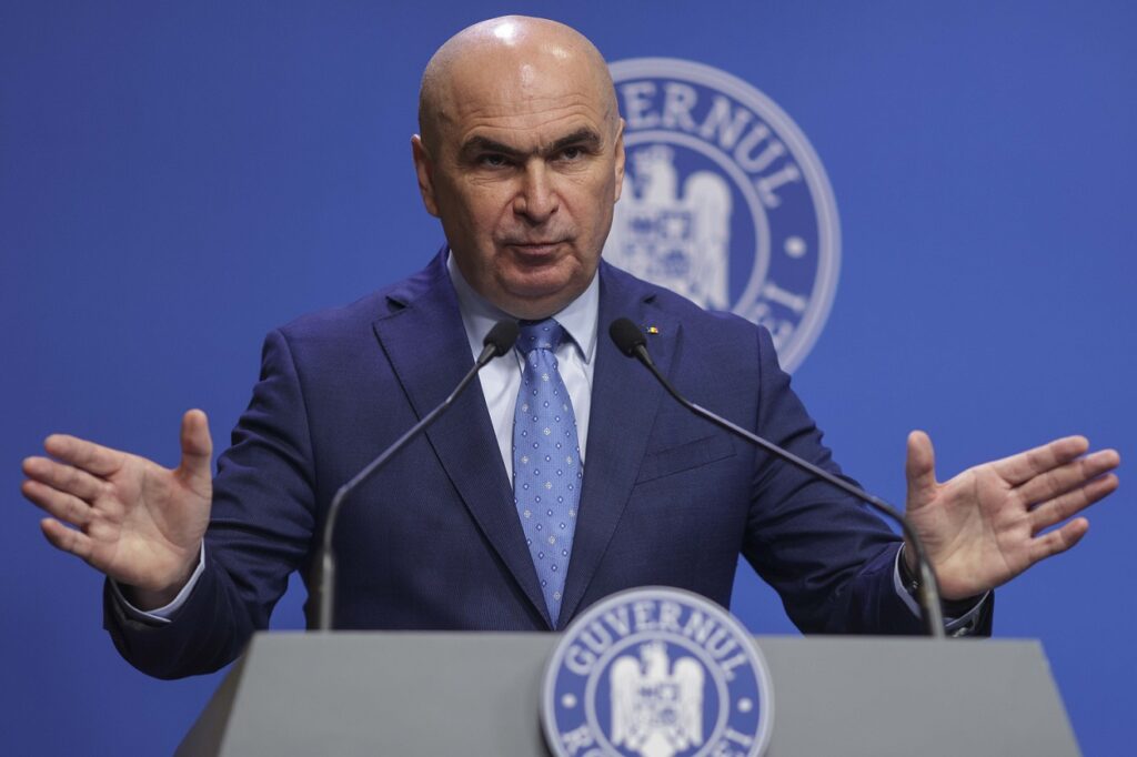 Ajung banii pentru pensii și salarii până la finalul anului? Ce spune Bolojan