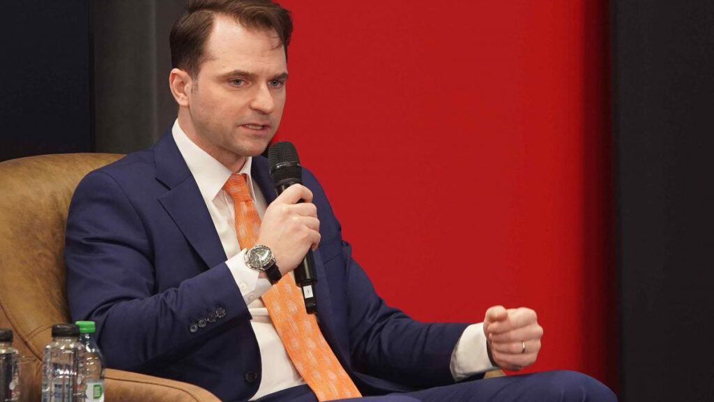 Alertă de securitate! Analizați legătura companiei maghiare cu Federația Rusă