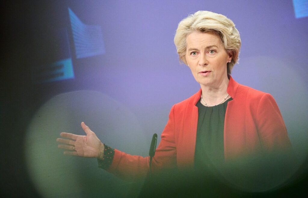 Avionul Ursulei von der Leyen a pierdut semnalul GPS la aterizarea în Bulgaria. Suspiciuni de interferențe rusești