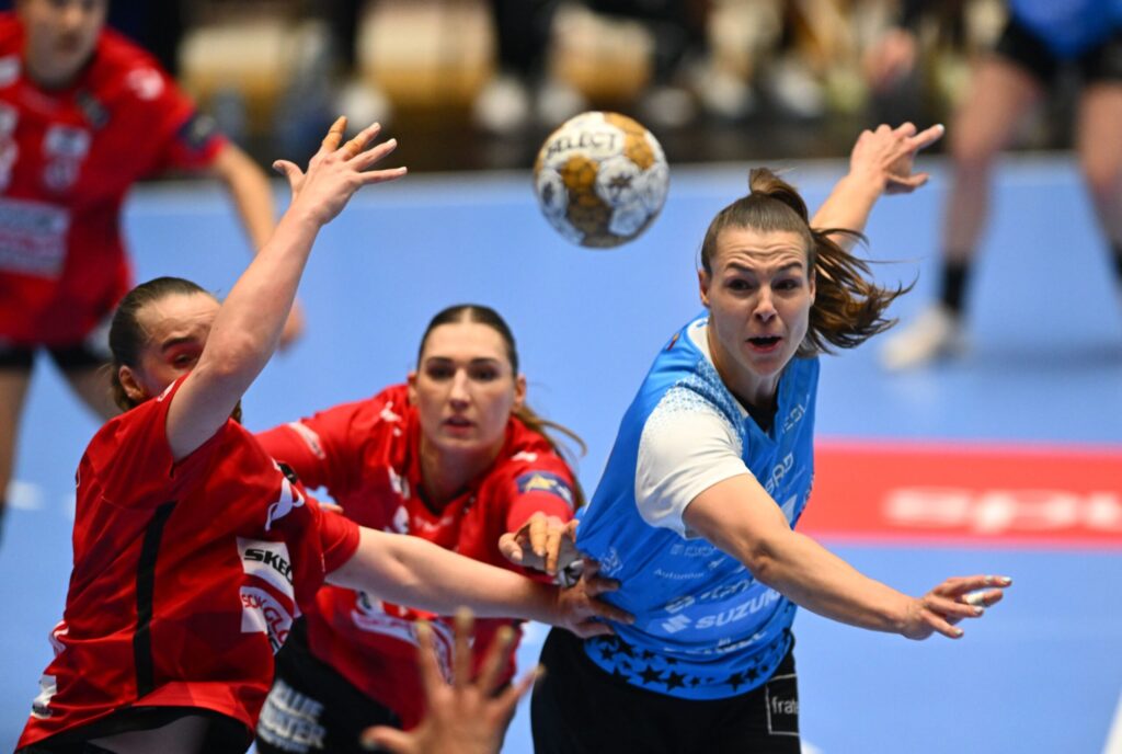 CSM București pierde dramatic la debutul în Champions League, în ultima secundă
