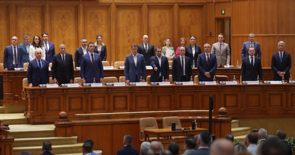 Cât de confortabilă este majoritatea Guvernului Bolojan în Parlament. „Opoziția vinde doar lozinci și sloganuri. PSD își va însuși în continuare rolul”