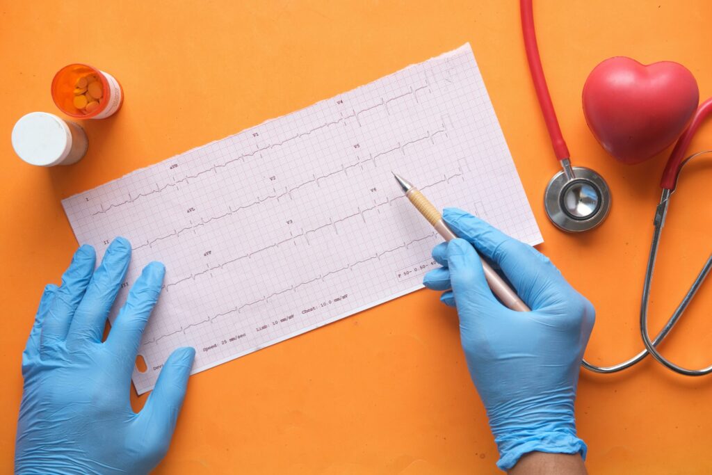 Decesele prin insuficiență cardiacă cronică s-au înjumătățit în 15 ani, anunță experții