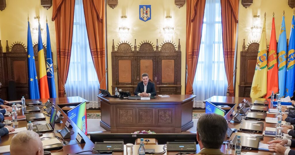 Direcţia de acţiune a partidelor suveraniste este aliniată cu Moscova, spune președintele Nicușor Dan