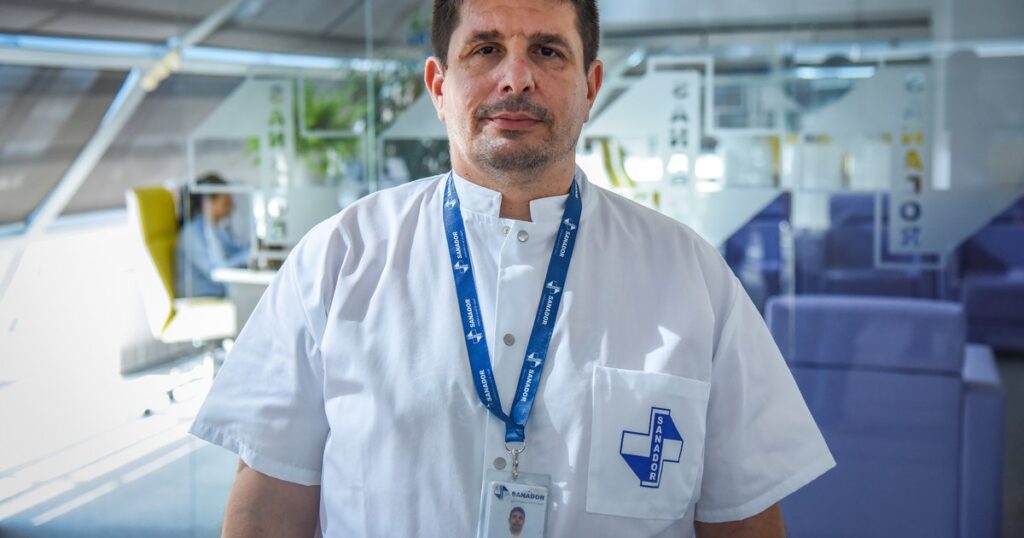 Dr. Dan Benția, medic primar neurochirurgie: „Pacientul trebuie să iasă după operație cel puțin la fel de bine cum a intrat sau mai bine“
