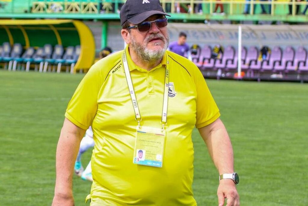 E gata! Cristi Pustai semnează, la trei săptămâni după ce a fost demis: „Îl așteptăm”