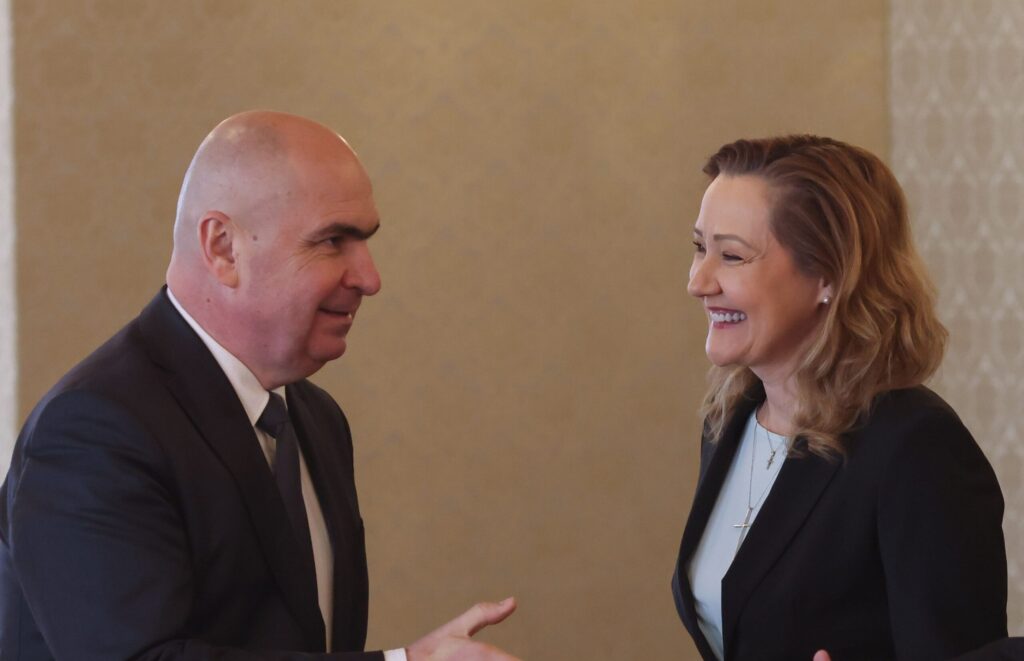 Elena Lasconi îl acuză pe Bolojan de minciună și austeritate: „Nu l-aș mai pune premier”