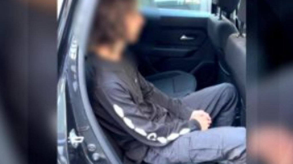 Elevul care a trimis amenințări școlilor și spitalelor, după gratii 30 de zile. FBI îl voia arestat