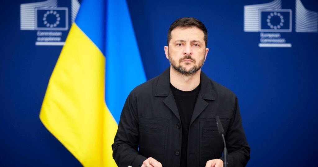 Era momentul în care se plăteau pensiile