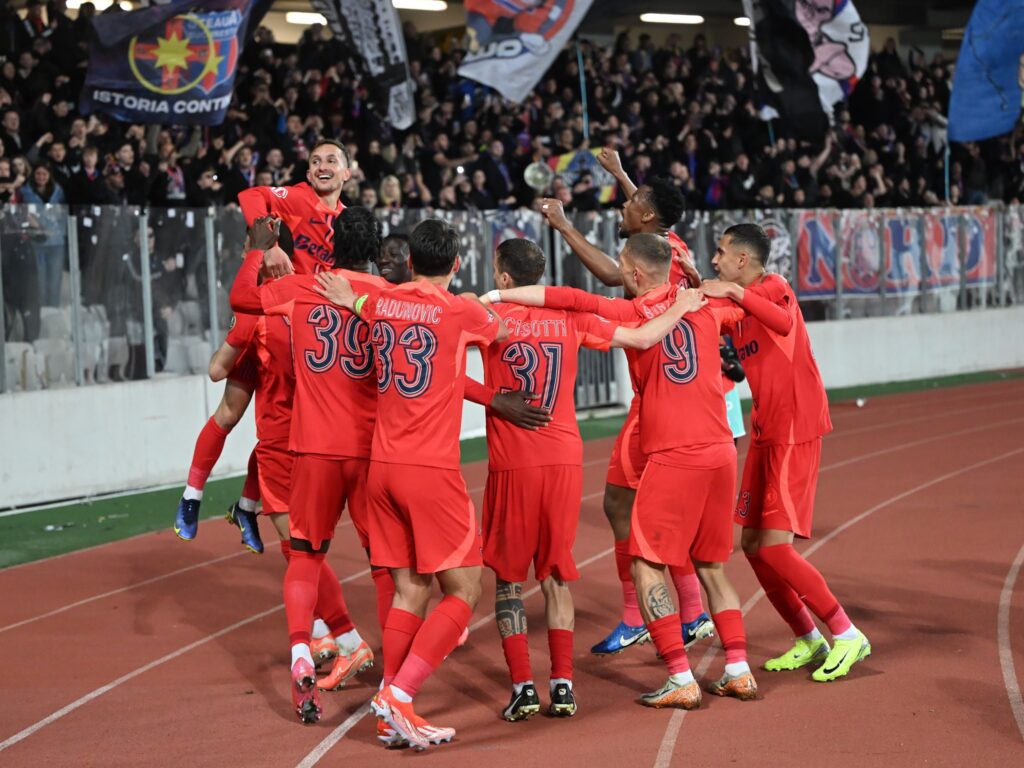 FCSB, din rău în mai rău: Vestea primită de campioana României