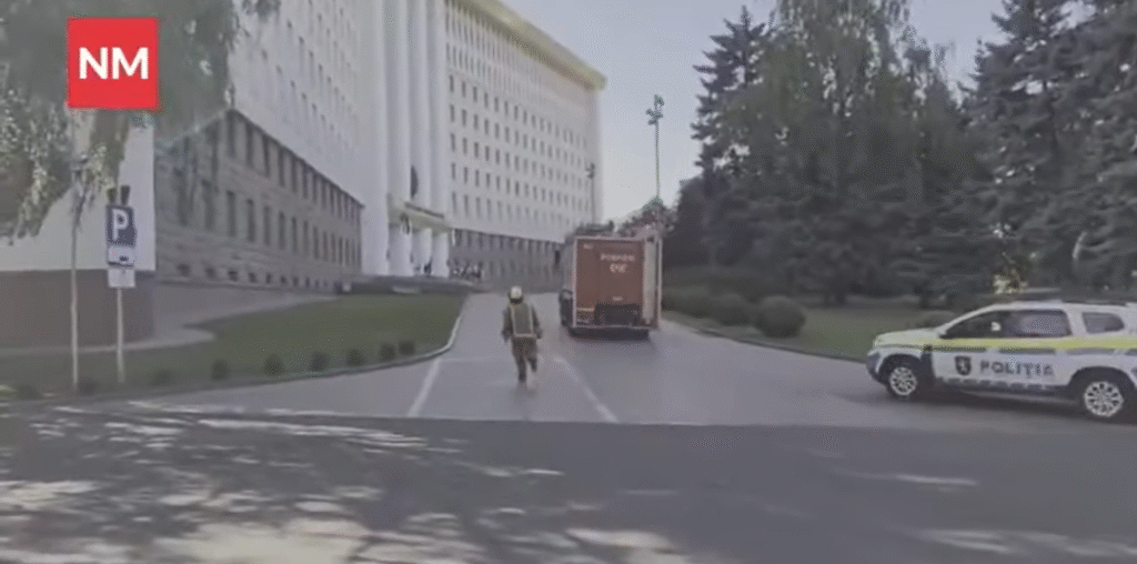 Incendiu în clădirea Parlamentului Republicii Moldova