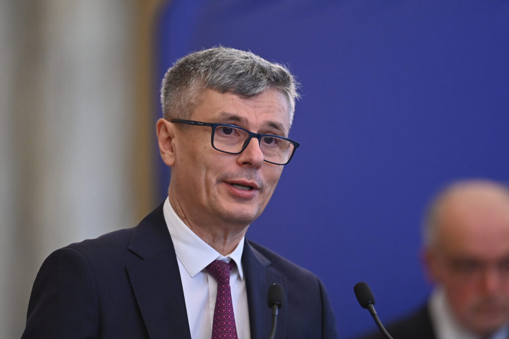 Întârzierea deciziei CCR privind pensiile magistraților ridică îngrijorări