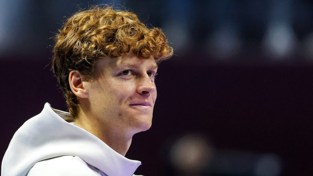 Jannik Sinner revine pe teren la Beijing, prima oară după finala pierdută la US Open