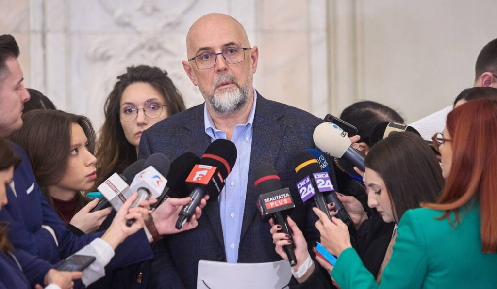 UDMR vrea să păstreze plafonarea adaosului comercial cel puțin șase luni de zile, spune Kelemen Hunor