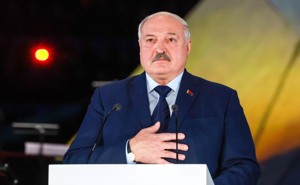Lukașenko sugerează că Statkevich s-a întors în închisoare și ar putea „muri în curând"