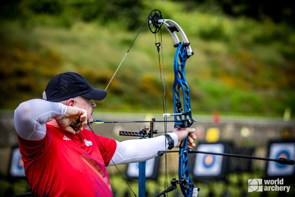 Mihai Bursuc luptă pentru medalia de bronz la Campionatul Mondial de Para-Tir cu Arcul