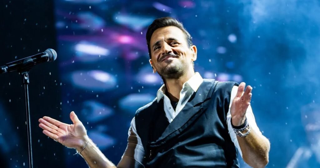 Moment memorabil la Unforgettable Festival 2025: Nikos Vertis și Andra au cântat „Aseară ți-am luat basma”