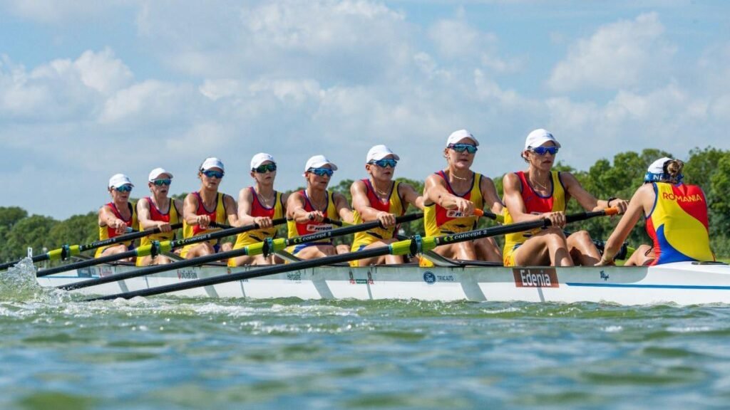 Mondialele de canotaj, Shanghai. Echipajul feminin de 8+1 al României a obținut medalia de argint Mondialele de canotaj, Shanghai. Echipajul feminin de 8+1 al României a obținut medalia de argint