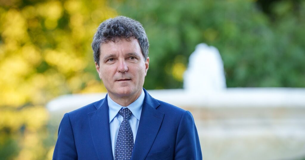 Nicușor Dan, mesaj pentru moldoveni cu câteva ore înainte de închiderea secțiilor de votare: „Este momentul în care fiecare voce contează”