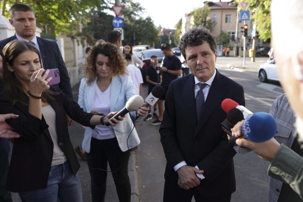 Nicușor Dan: „Nu sunt deloc mulțumit de educație”. Evaluare decisivă peste două luni (Video)