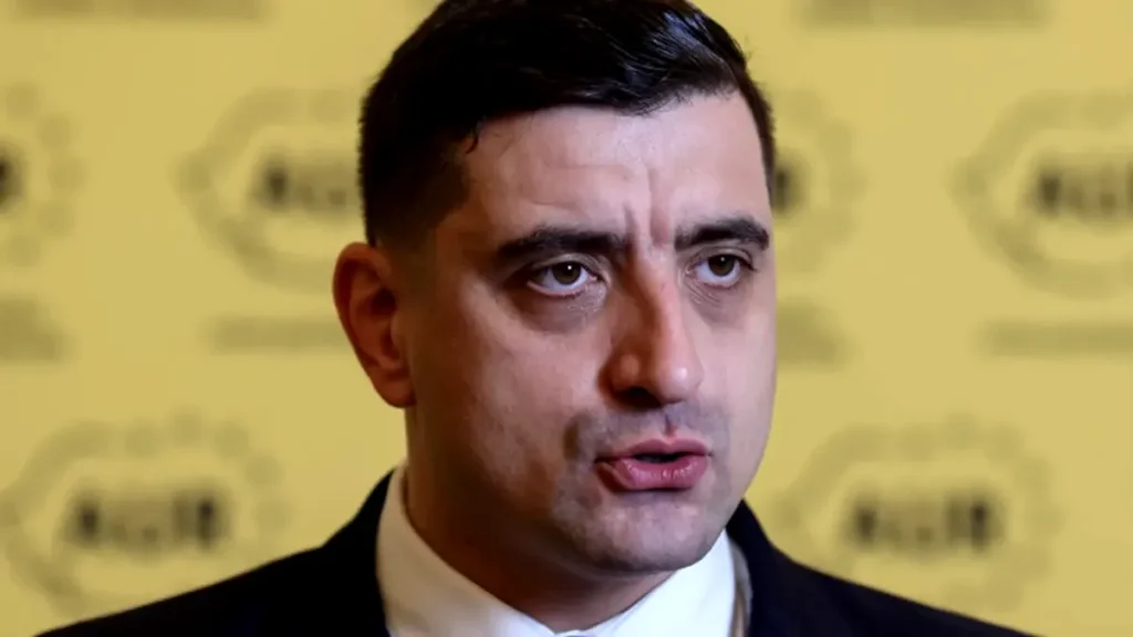 Nu-l văd pe Bolojan anulând cele șase primării de sector