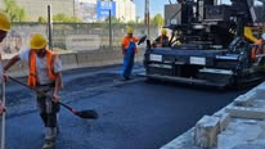 Odată cu începutul noului an școlar se redeschide circulația pe Splaiul Independenței. Lucrările la Planșeul Unirii se vor face fără restricții de circulație