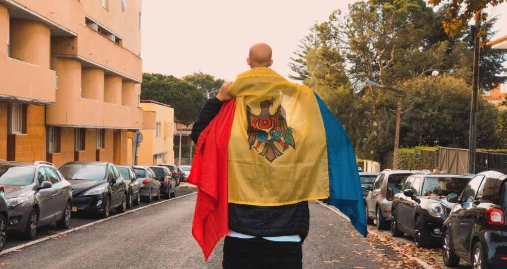 Peste 70 de incidente electorale în primele ore de vot la alegerile din Moldova. Caz semnalat în Iași