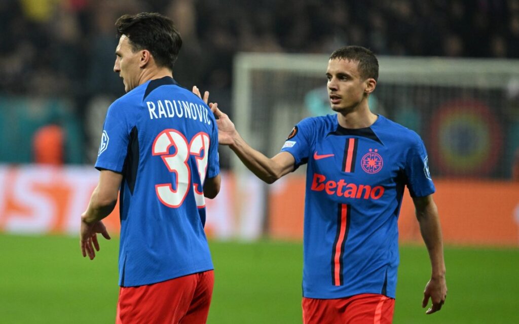Probleme la FCSB: Campioana a trimis un titular în Serbia pentru tratament