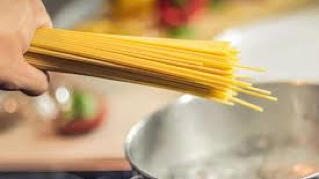Rețetă tradițională italiană. Cum să prepari pasta alla gricia