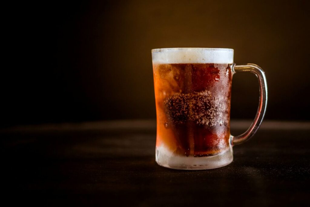 Șase țări din UE propun restricții la vânzarea și consumul de alcool