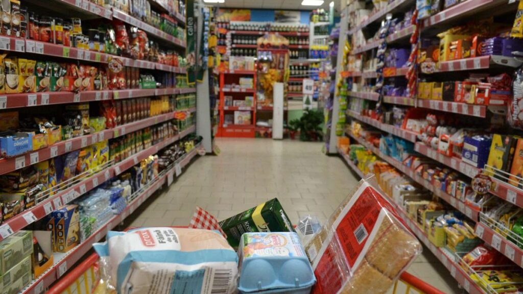Se pregătește un nou val de scumpiri de la 1 octombrie