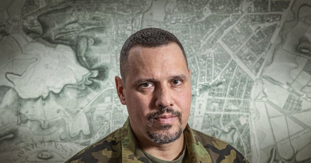 Șeful serviciilor de informații al armatei cehe, rănit cu un cuțit într-un incident investigat de poliția militară