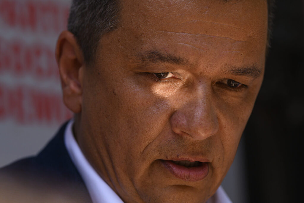 Sorin Grindeanu cere „date corecte” şi reguli unitare pentru tăierile de personal din administraţie