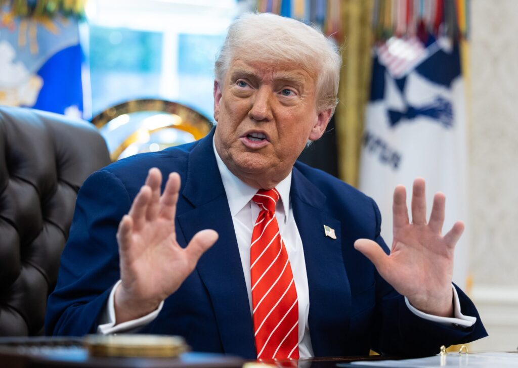 Trump presează Turcia și Ungaria să renunțe la petrolul rusesc. Ce ofertă le-a făcut în schimb