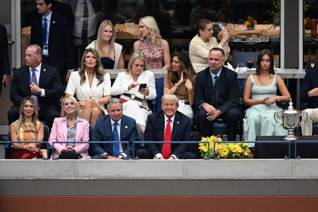Trump strică finala de la U.S. Open: A fost huiduit, după ce a întârziat meciul și a blocat fanii la intrare (Video)