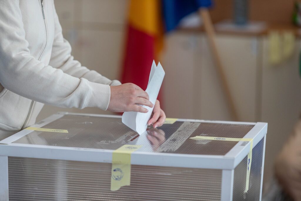 Ucraina, cu ochii pe scrutinul din Moldova: ce pericole vede Kievul în alegerile de la 28 septembrie