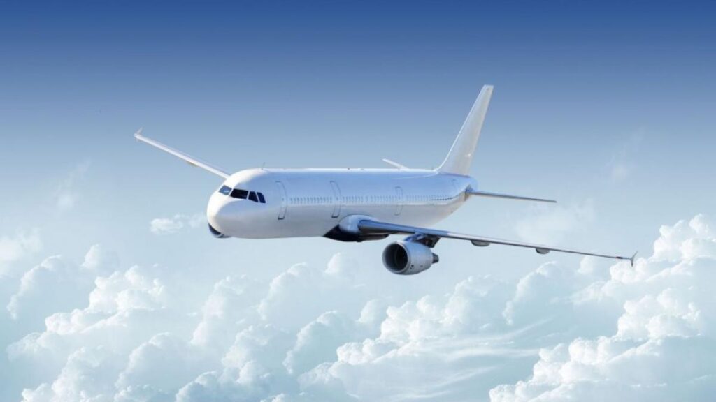 Un avion a zburat în cerc o oră deasupra unui oraș din Franța pentru că dormea controlorul aerian