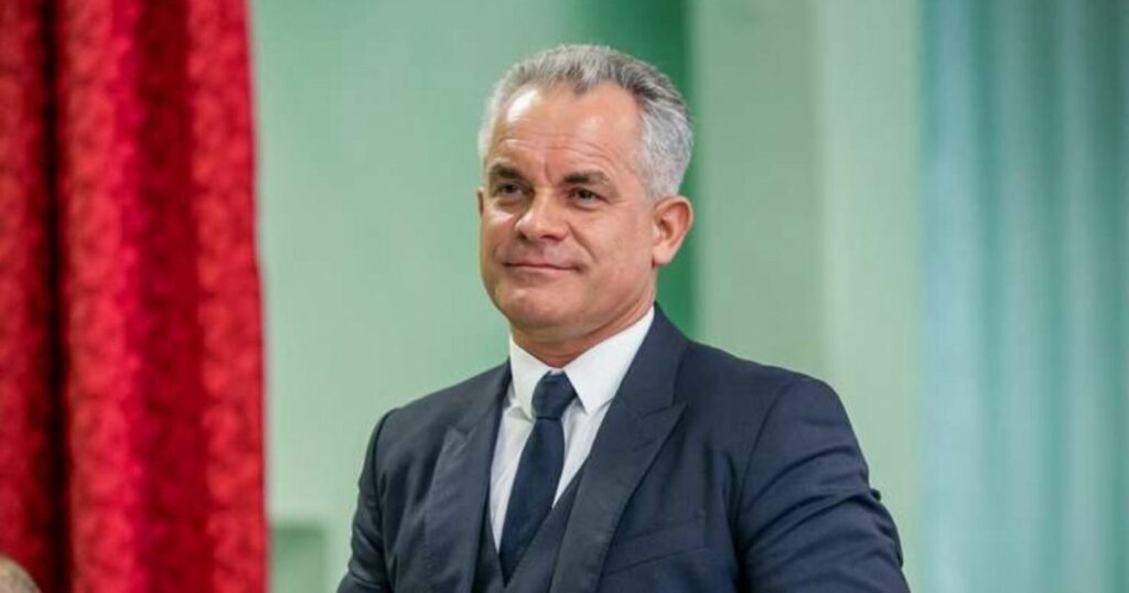 Vladimir Plahotniuc, adus la Chișinău sub escortă. Primele imagini cu oligarhul în avion