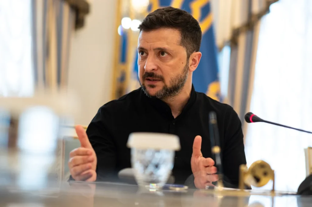 Zelenski: „Doborâm tot ce zboară spre noi și spre Polonia. Poate și spre România”