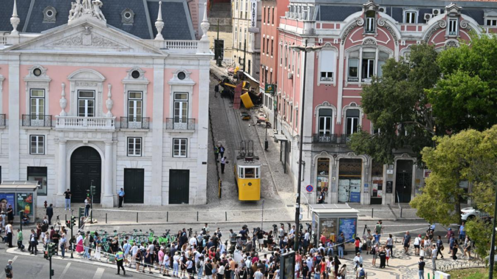 cum s-a produs accidentul care a ucis 16 oameni. Raport oficial