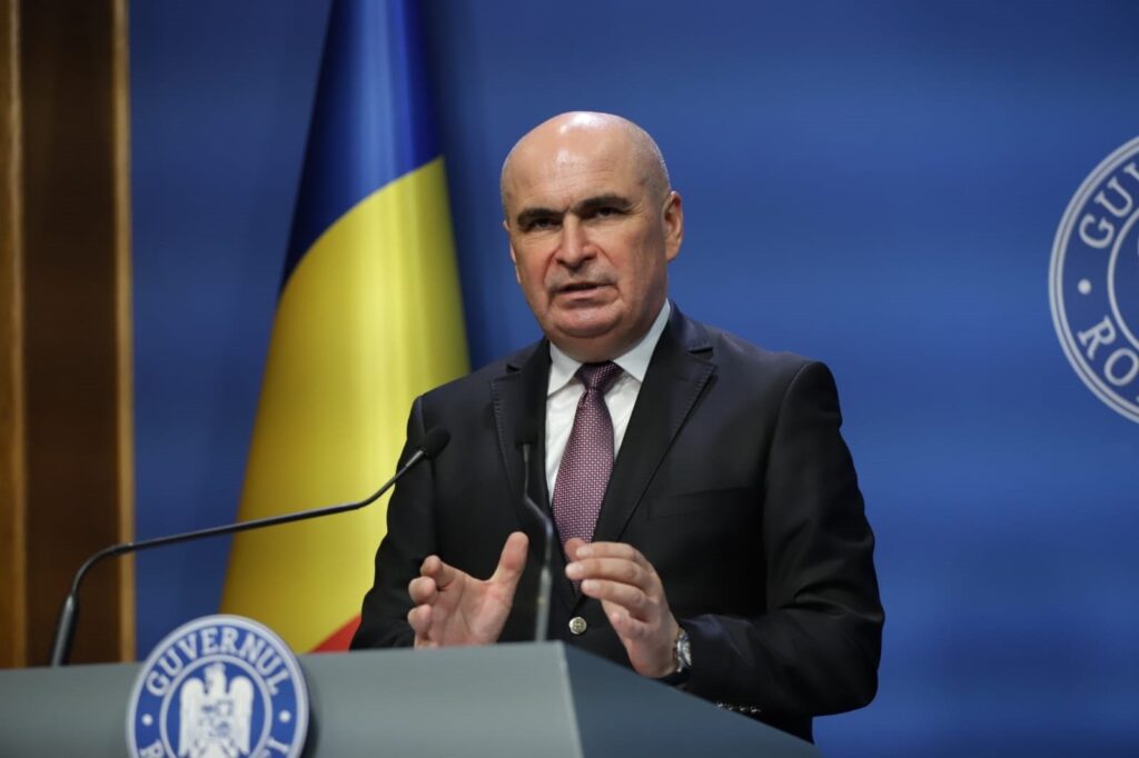 Cele trei scenarii aflate pe masa lucru a Coaliției pentru „reforma” administrației publice locale: de la forma radicală a lui Bolojan la varianta „îndulcită” a PSD