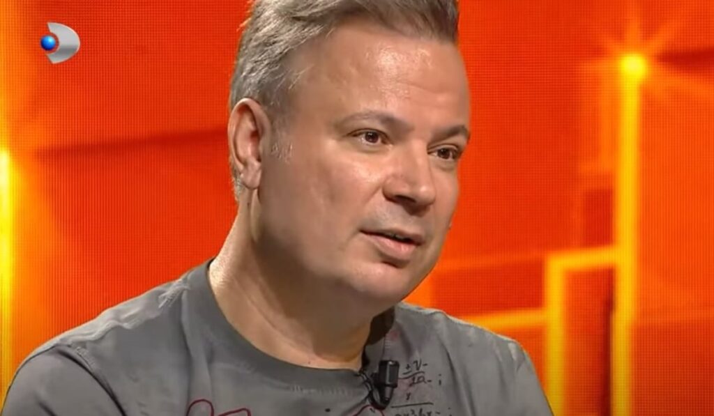 Drama lui Dan Helciug. Artistul a crescut fără mamă de la vârsta de 5 ani: „Era gravidă cu altcineva în timpul căsniciei cu tata”