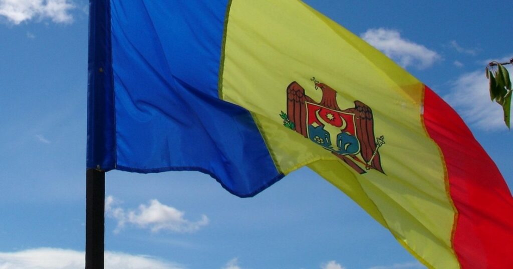 „Nu putem fi indiferenți”. Doi senatori americani cer Meta și Google să blocheze campaniile rusești de dezinformare înaintea alegerilor din Moldova