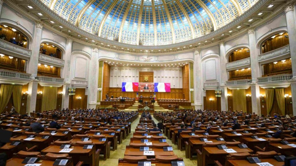 10% din indemnizația unui parlamentar ajută doi șomeri